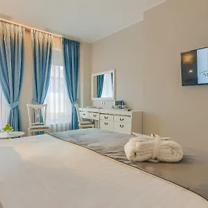 Hotel New Era